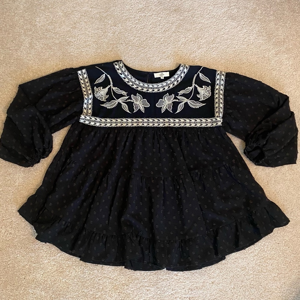 Lime Lush (Entro) Black Embroidered Yoke Swiss Dot Top